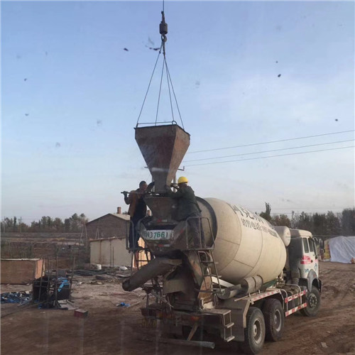 定远县“精准瞄准”—— 吊车的 “定位导航” 技术